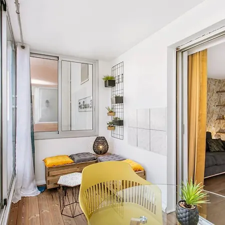 Studio Cosy De Gamme * アグド